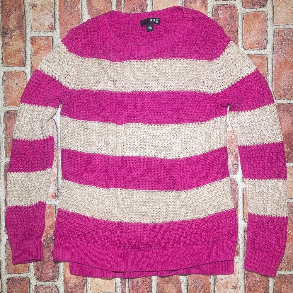 Pre-Owned a.n.a Knit Top Sweater Pink Beige Striped Long Sleeve Crew Neck Size M